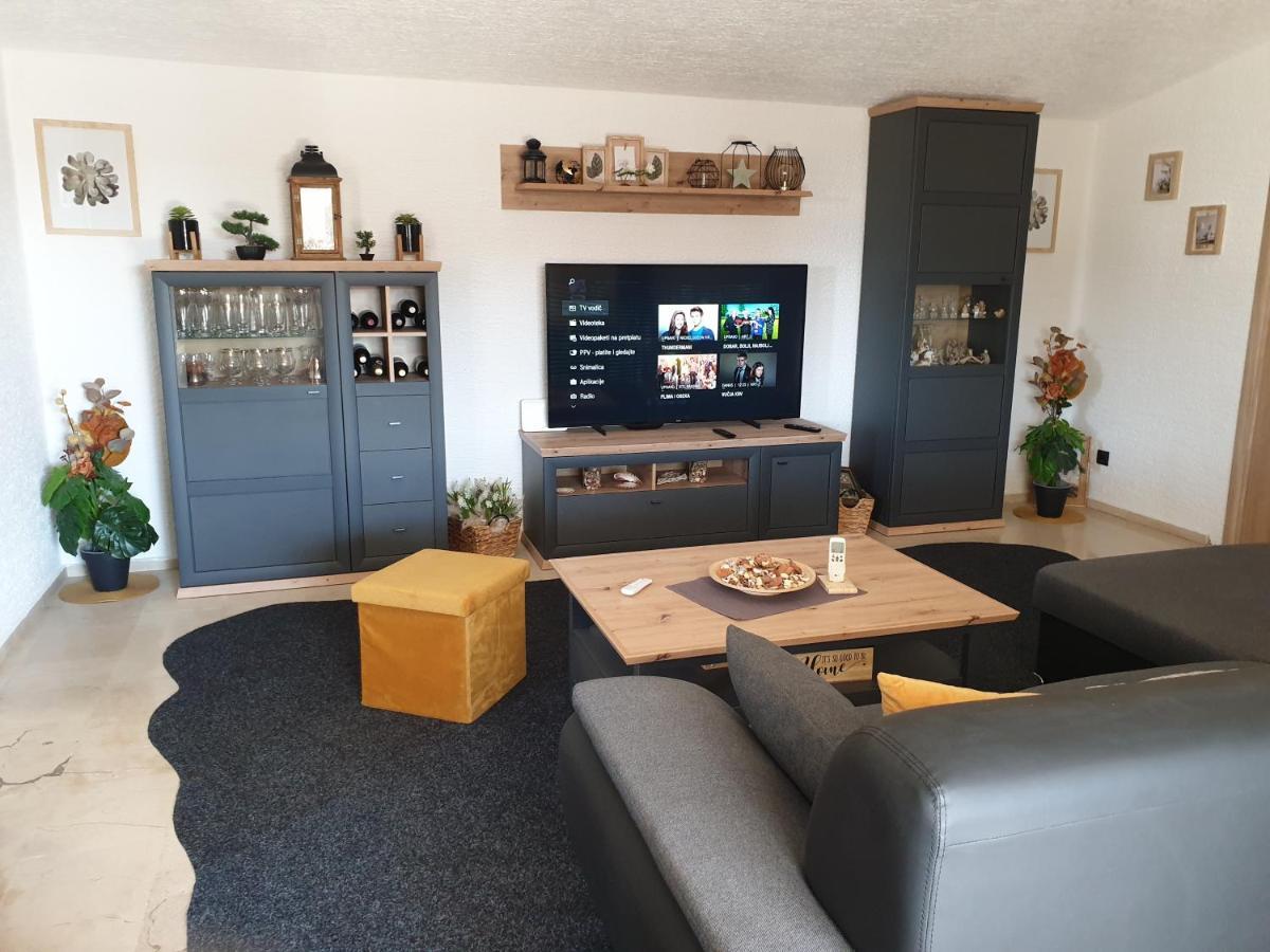 Apartman Anabella Rovanjska Exteriör bild