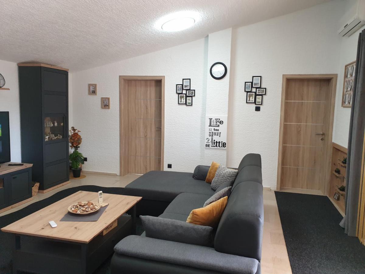 Apartman Anabella Rovanjska Exteriör bild
