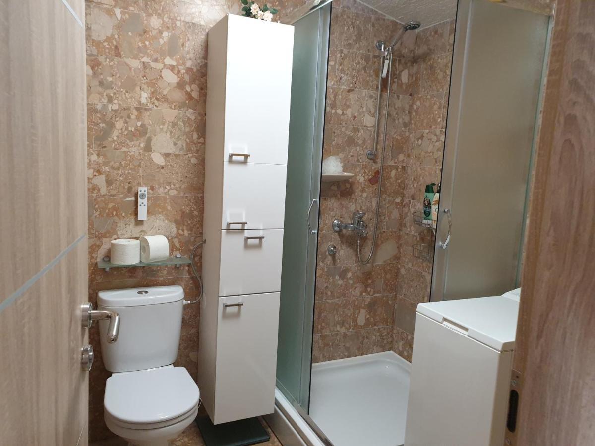 Apartman Anabella Rovanjska Exteriör bild